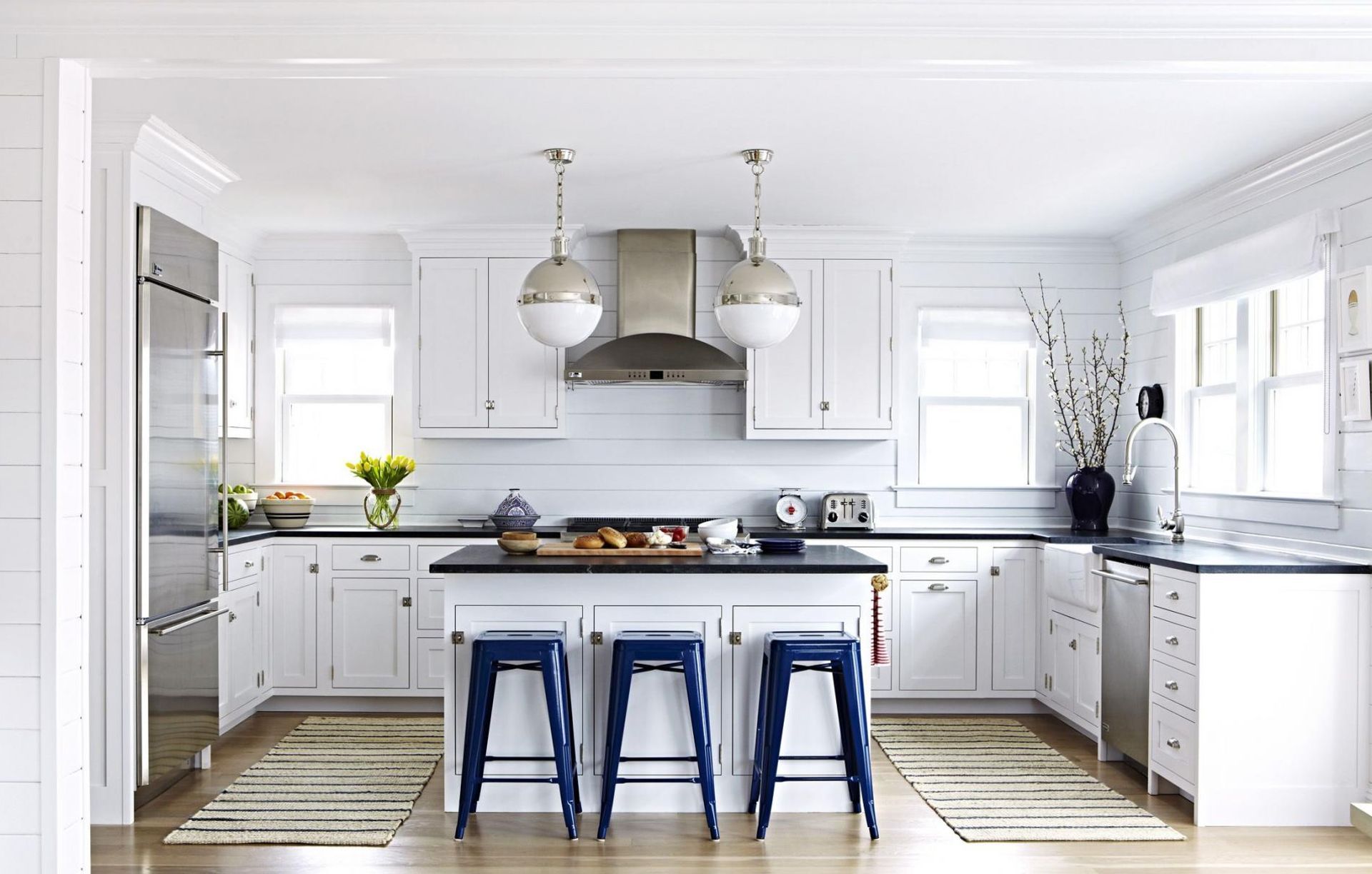 Elite Kitchens & Cabinets