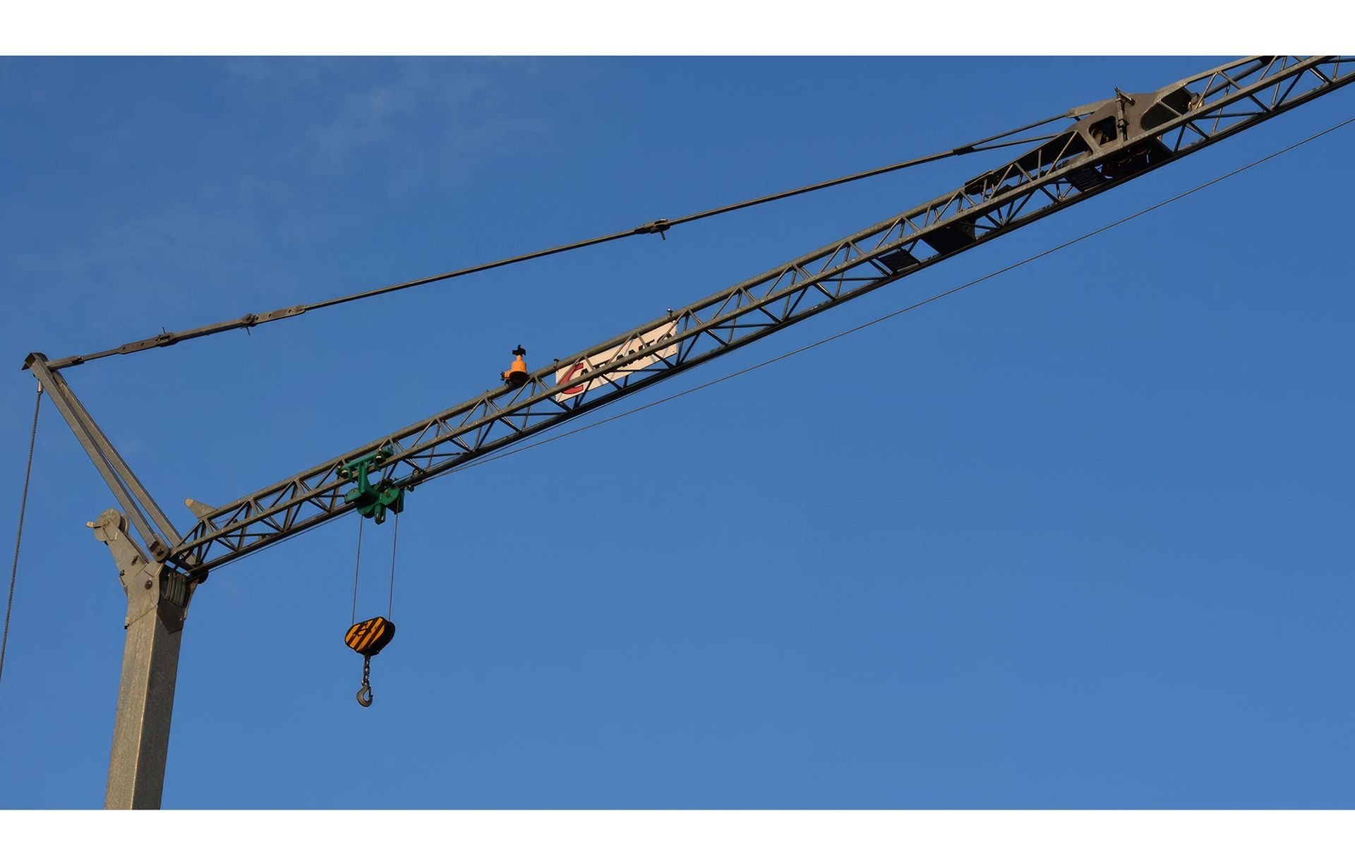 Bannan Cranes
