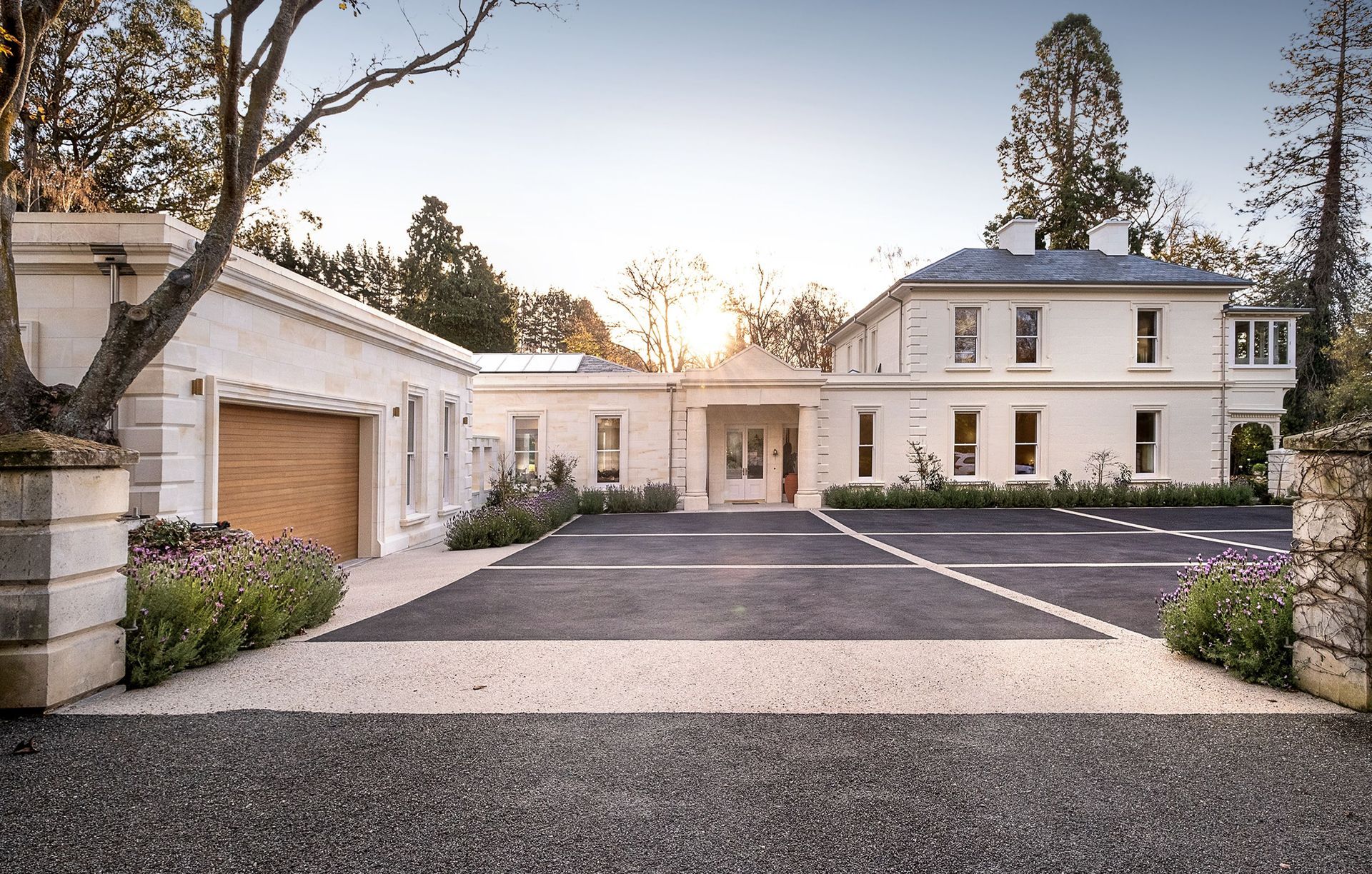 Roger Gilchrist Building Services