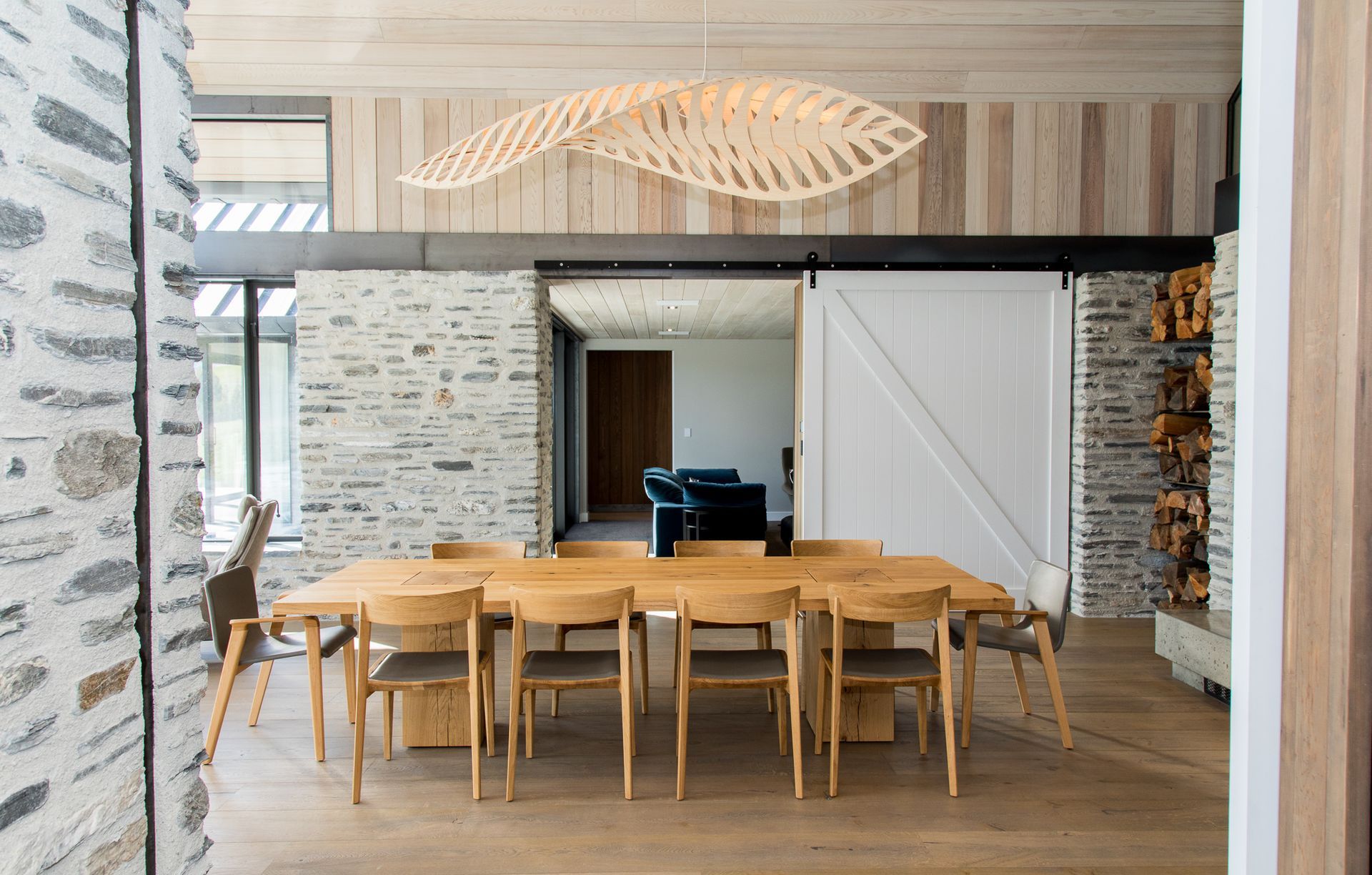 Roz Hamilton Interiors Limited