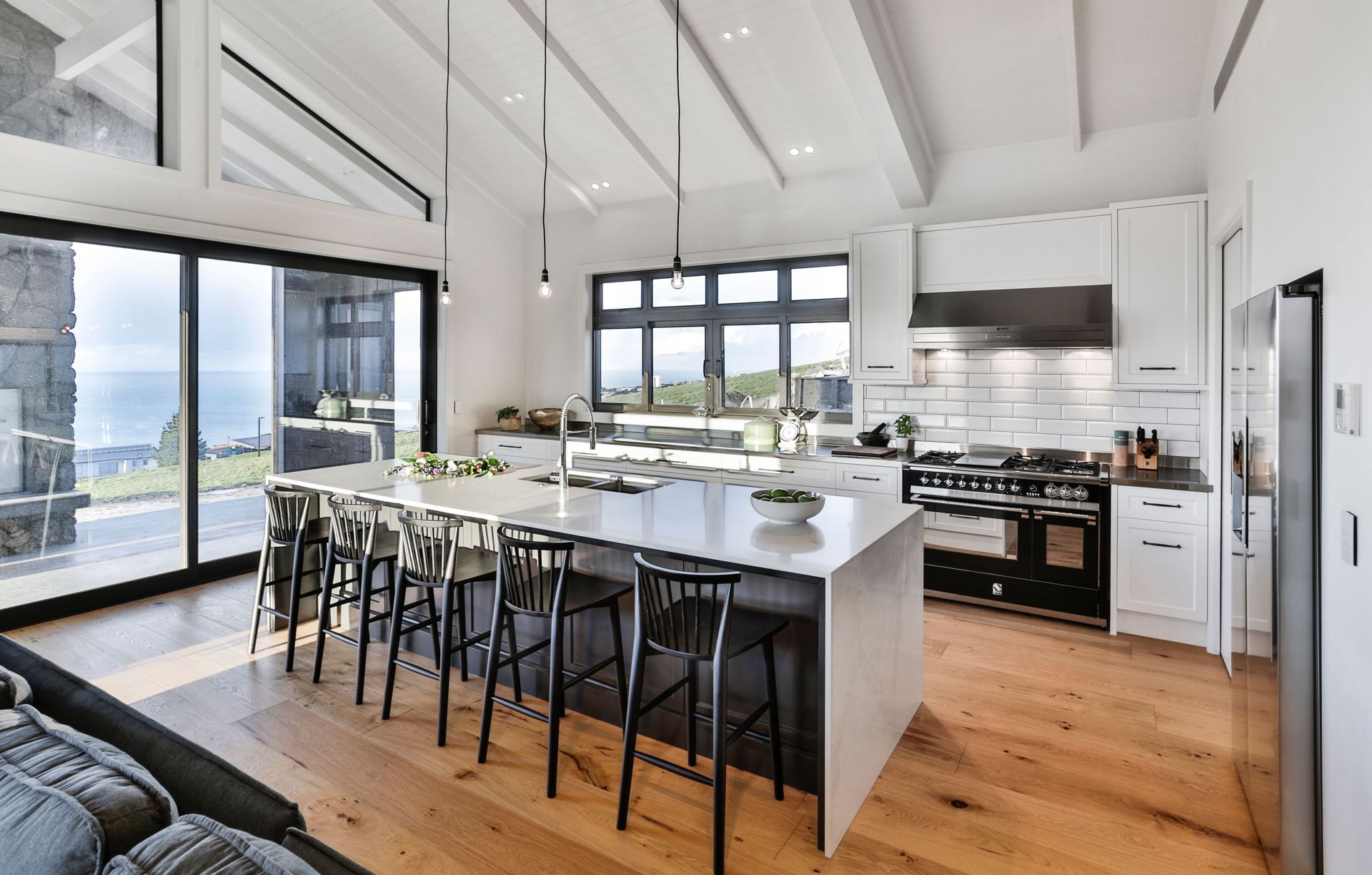 Modern Age Kitchens and Joinery