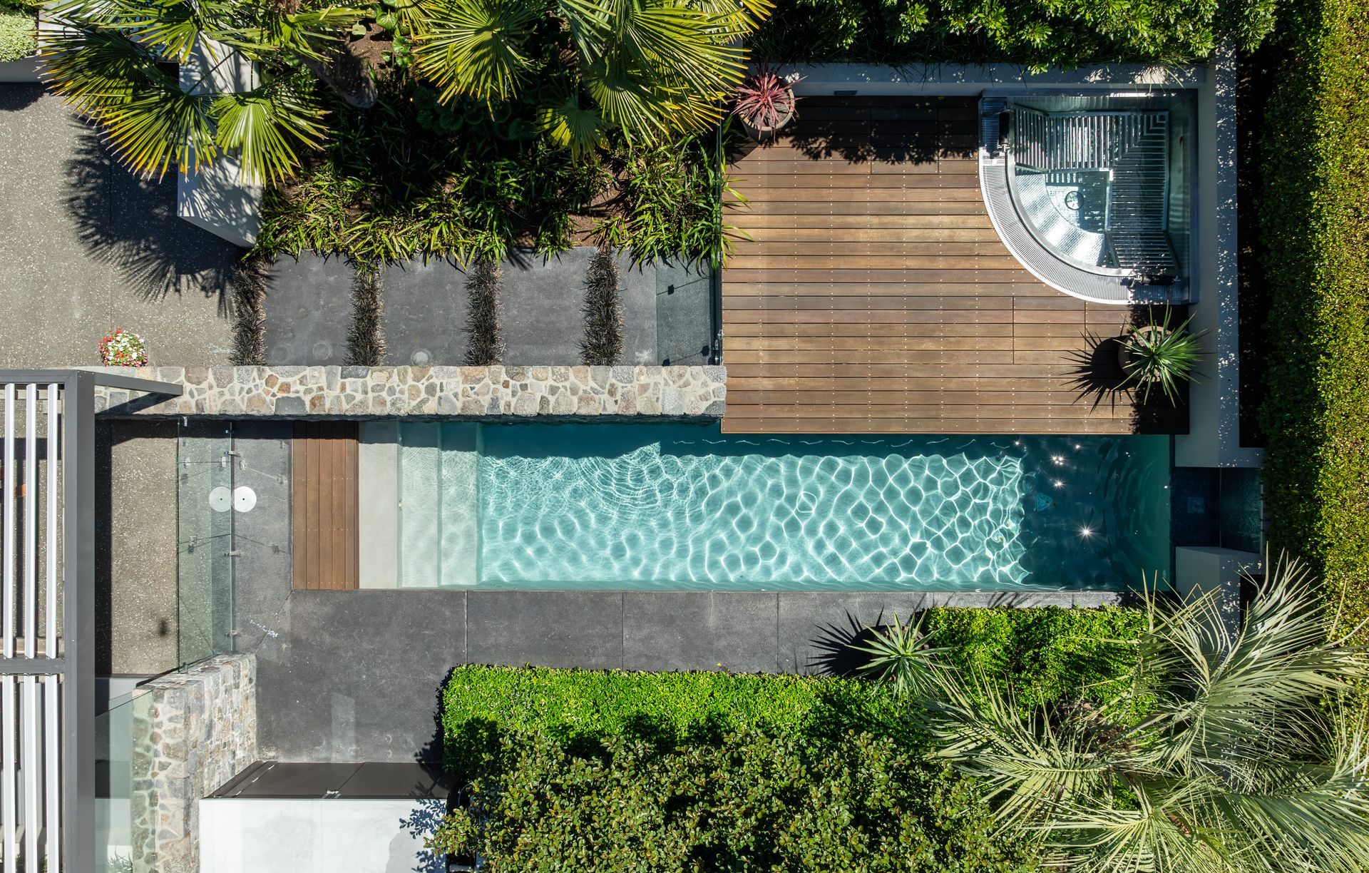 Pioneer Unique Pools & Spas