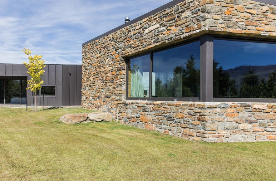 Natural Stone Home Wanaka
