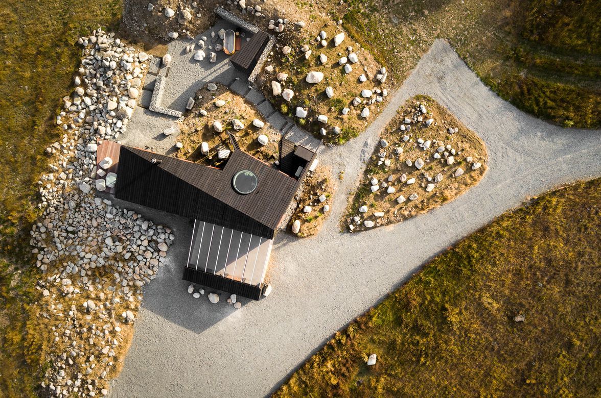 Skylark Cabin