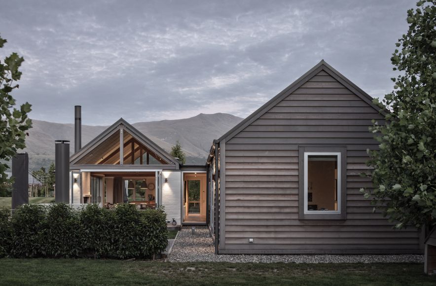 Slopehill Road House