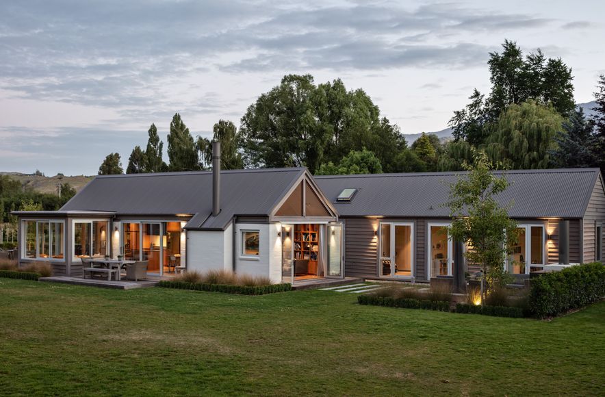 Slopehill Road House