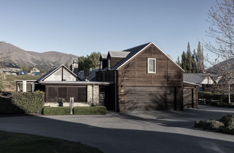McEntyre’s Tarn Houses, Millbrook