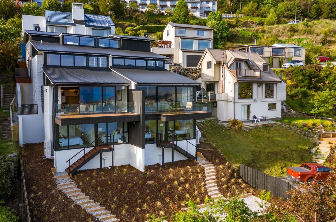 Wakatipu Heights Townhouses