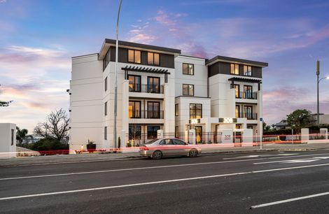 Fong Apartments