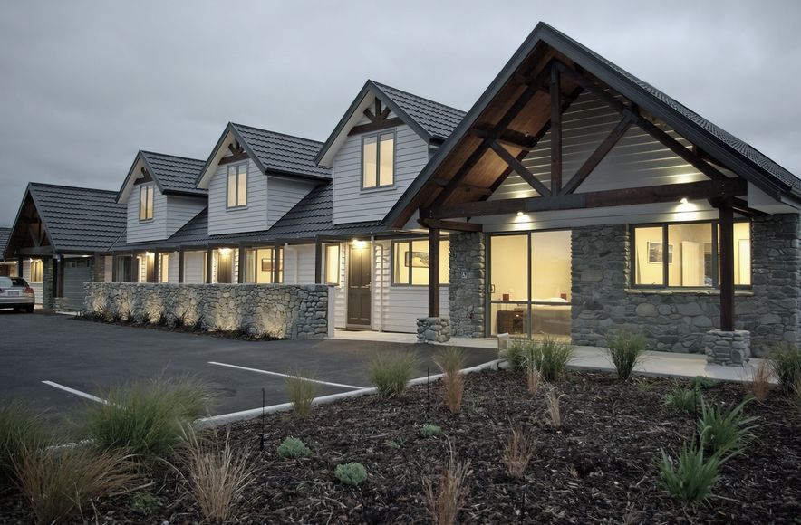 Hanmer Apartments