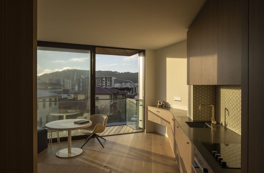 Sunset West Apartments