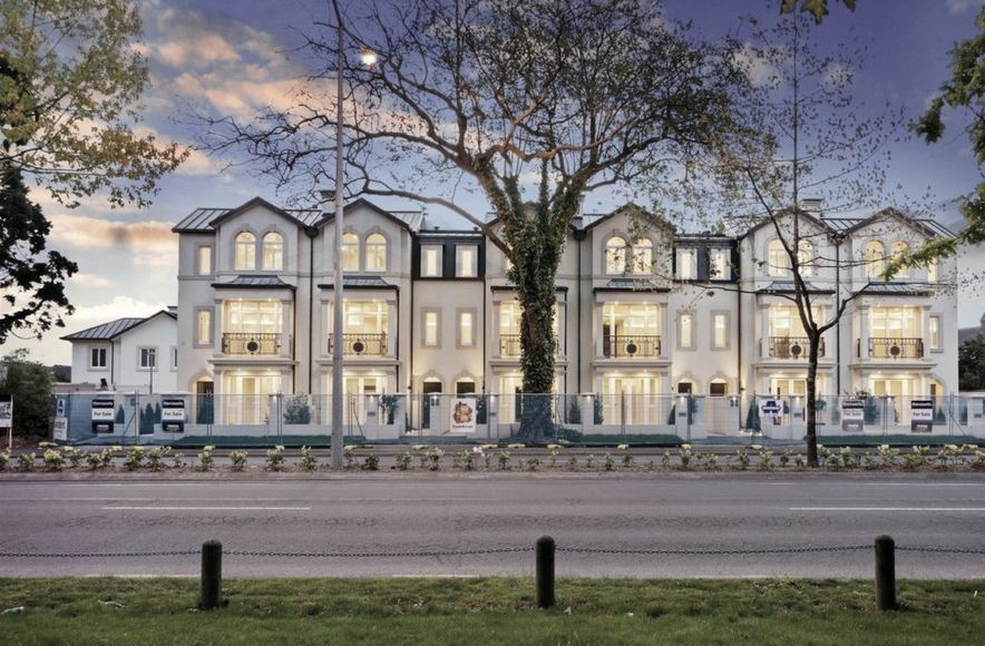 Ayr Street, Hagley Park