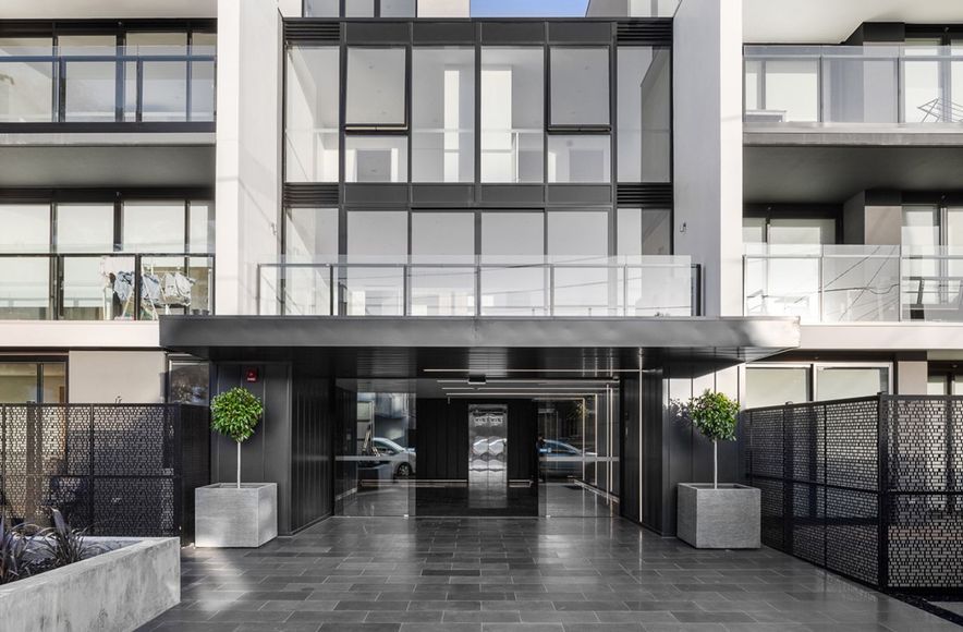 Mercuri Apartments