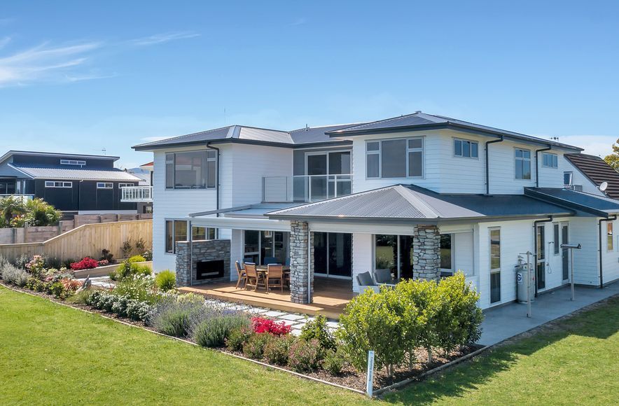 One Tree Point- Northland- Waterfront/ Luxury / Beach House / Outdoor Living / New Build  by Cogan Custom Homes