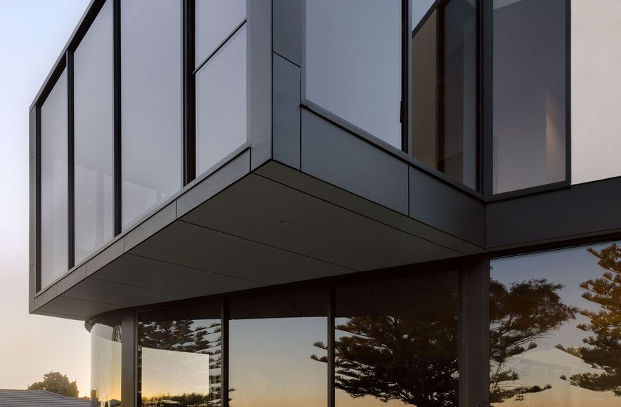 The Esplanade, Altona