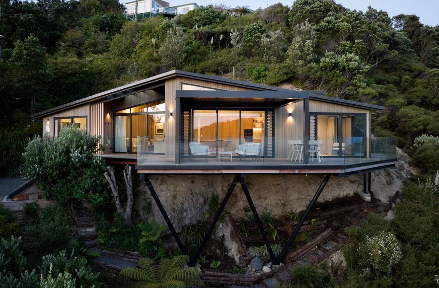 Cliff Hanger House