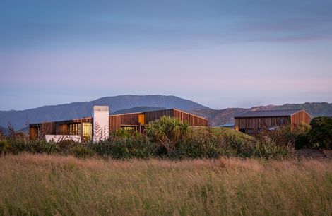 Takahē House