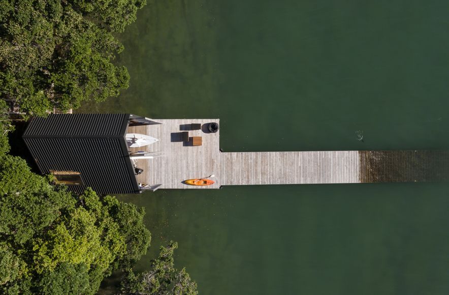 Boathouse 01