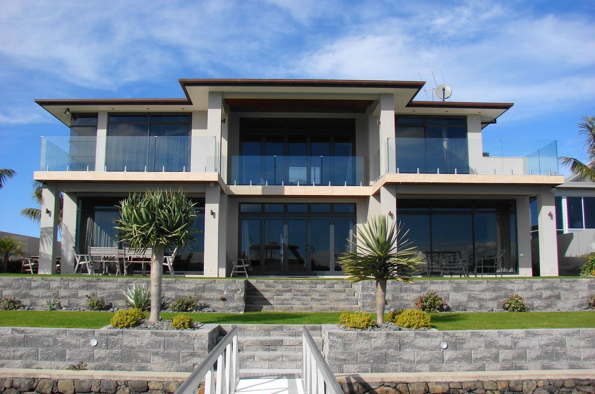 Rauiri Drive