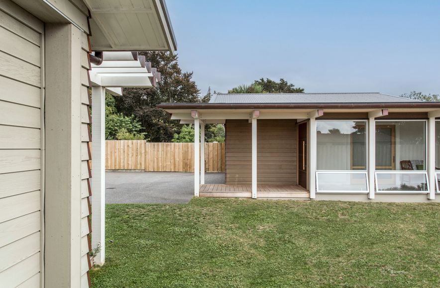 Waitahanui Bach