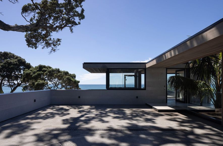 Pohutukawa House