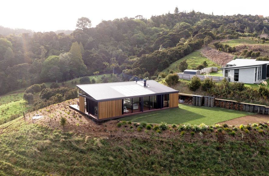 The Nest: Shelter and Views