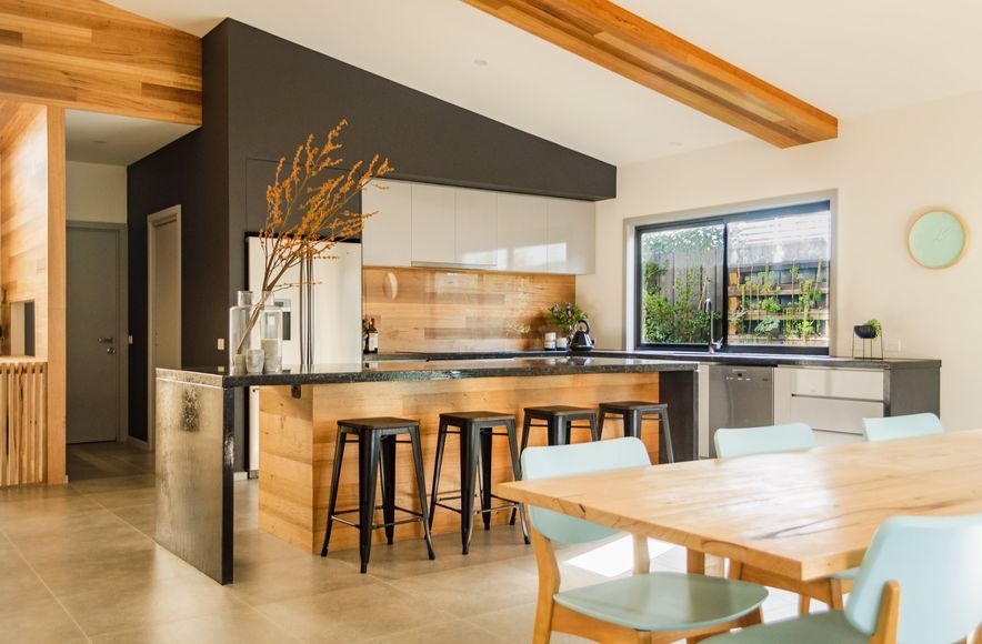QUINN QUARTERS- Ocean Grove, Victoria