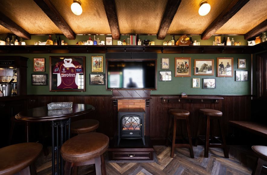 The Little Highland Tavern