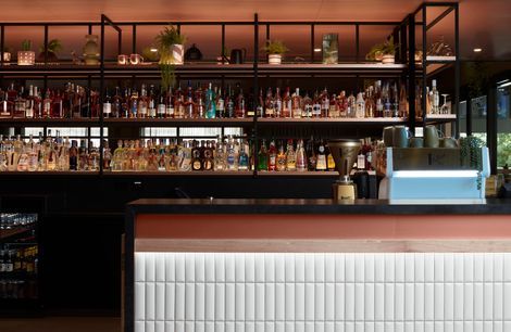 Parkwood Tavern