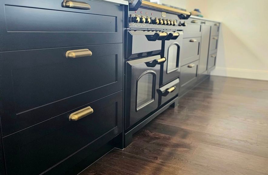 WELLSFORD KITCHEN, SCULLERY & BATHROOMS