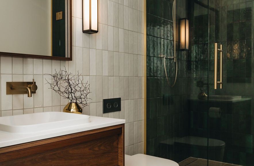 Washington Ave Renovation: New Bathroom