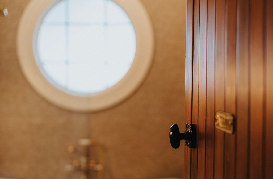 Round Bathroom Window