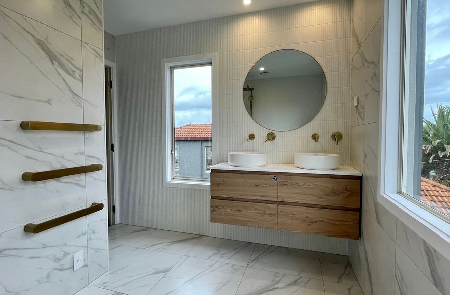 Mount Taylor Bathroom