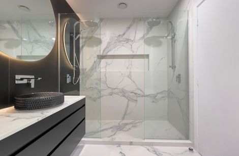 Modern Bathroom