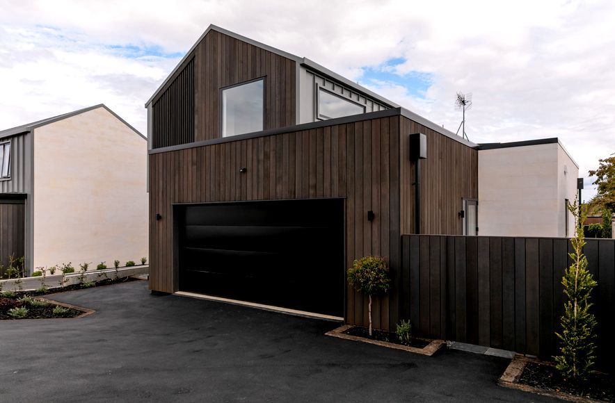 Hamilton Lakes Townhouse