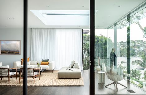 Mosman House: A serene and spectacular waterfront home