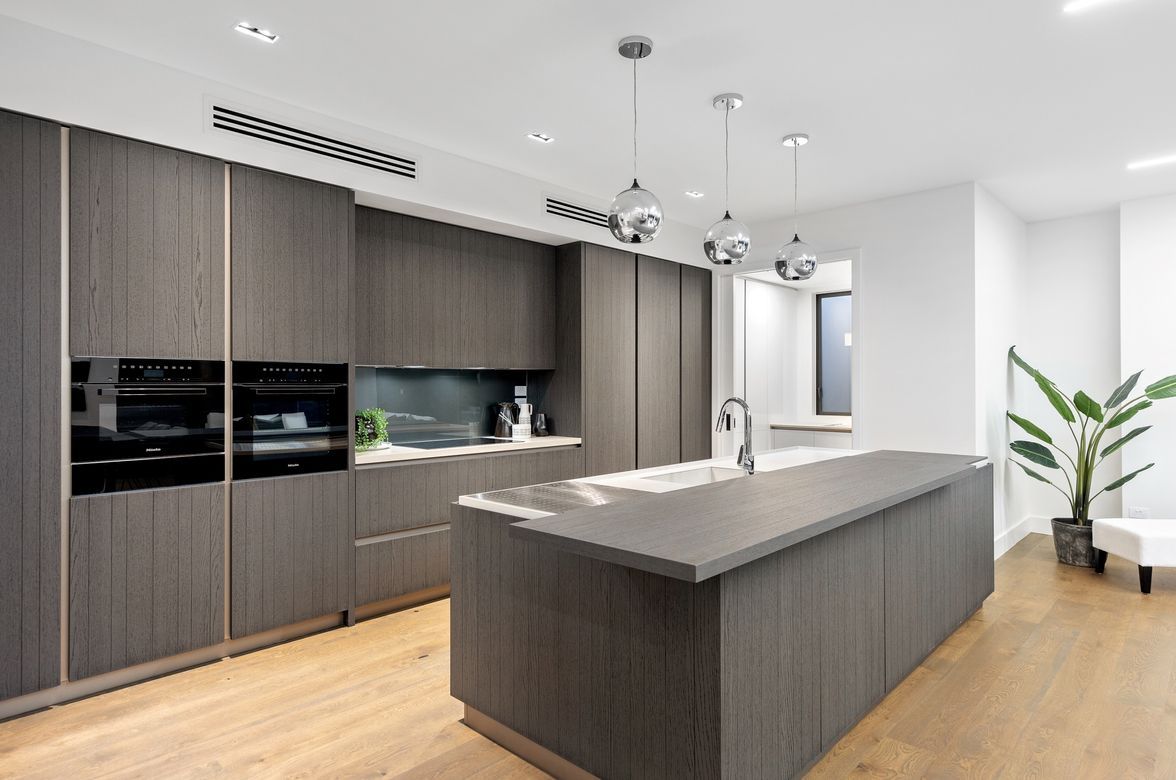 Golf Road - Full Cabinetry Fit Out