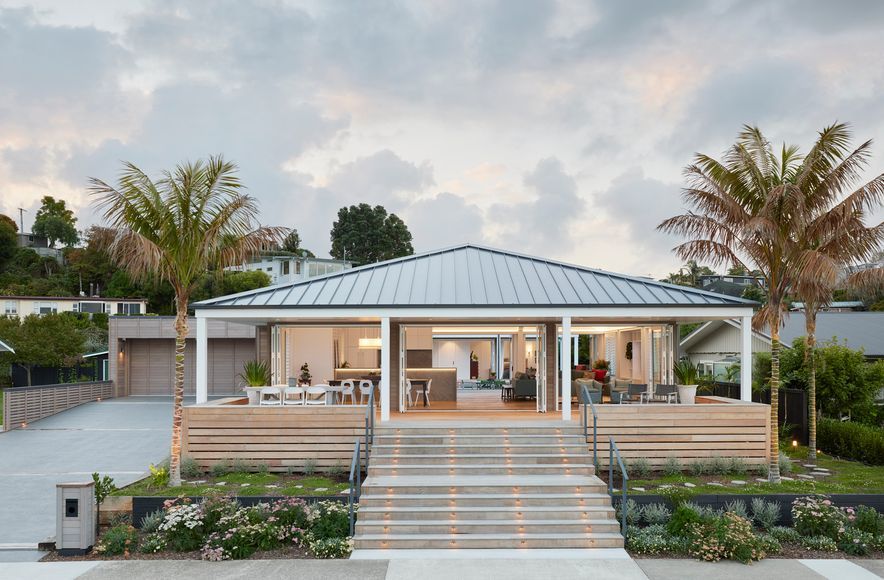 Contemporary Waterfront Sanctuary, Tauranga
