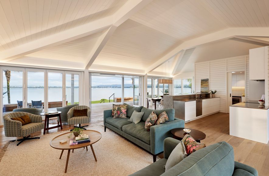 Contemporary Waterfront Sanctuary, Tauranga