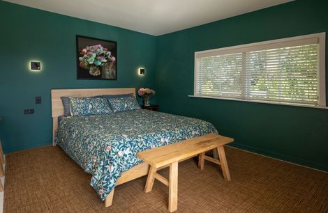 Central Ruru Retreat