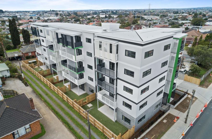 NZ Housing - Penrose Rd, Penrose