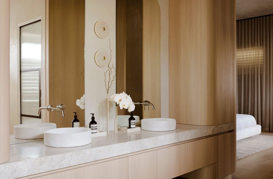AMMOS residence – ‘The Oaks’