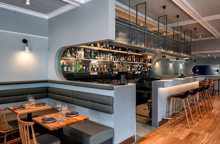 14 South - Restaurant & Bar
