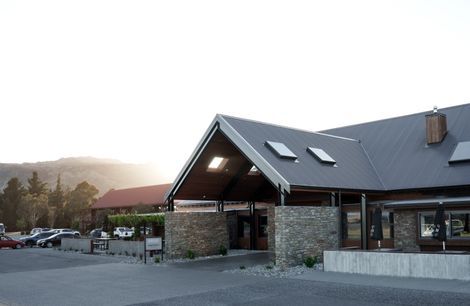 Harvest Hotel, Cromwell