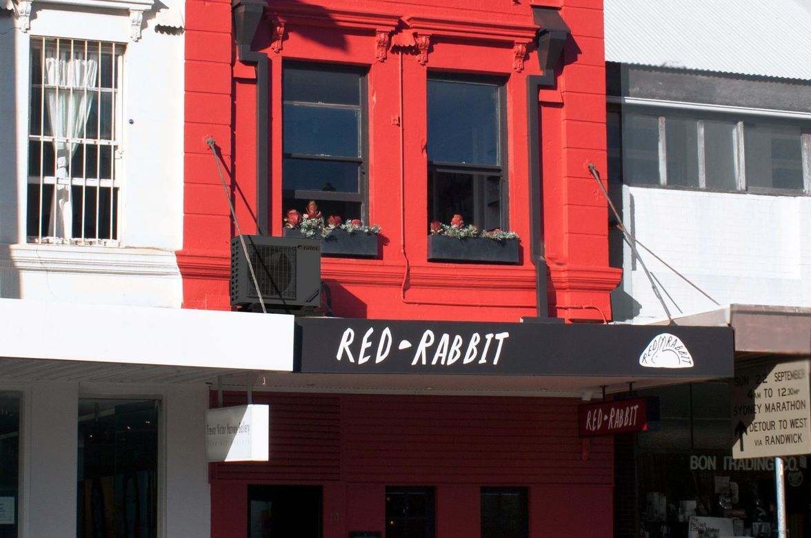 Red Rabbit, Restaurant