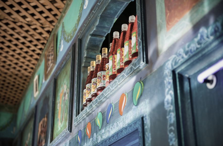 Parwana Kutchi Deli
