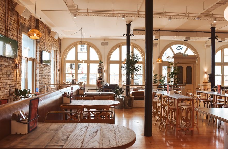  The Brit Pub & Eatery