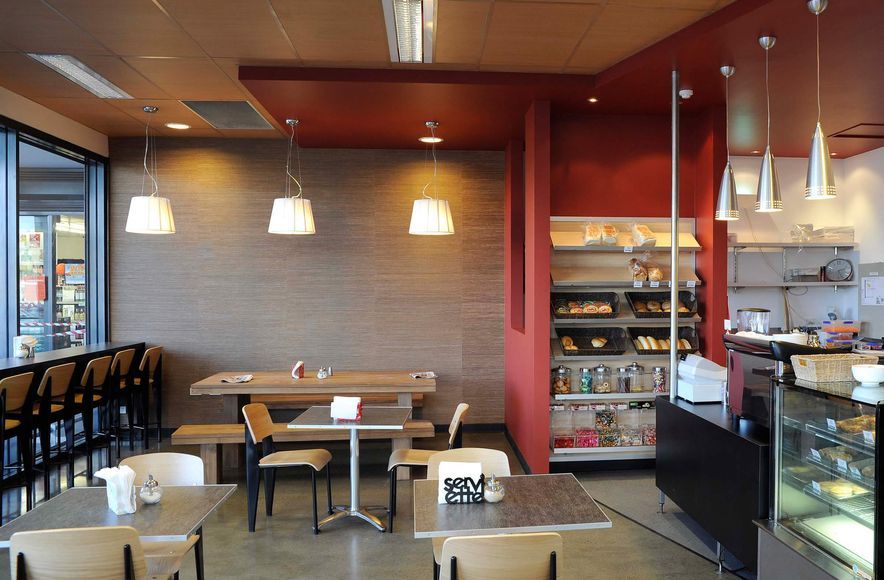 Hotshots Cafe