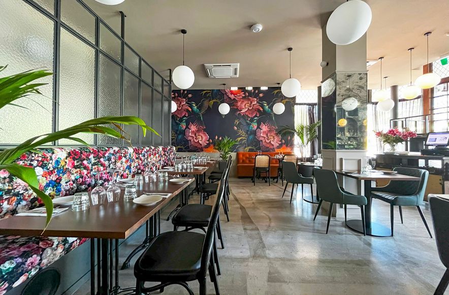 Hummingbird Eatery & Bar