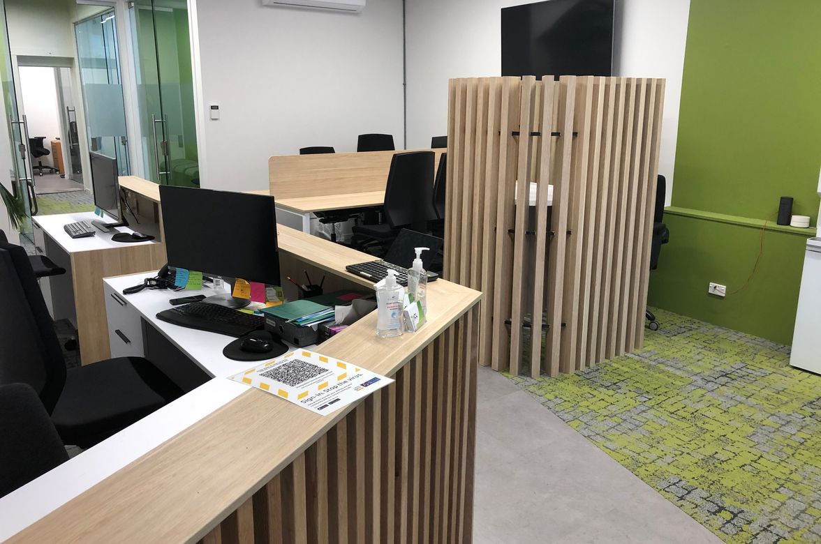 shop fitting/office furniture
